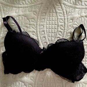 2 very gently worn bras , size 36c